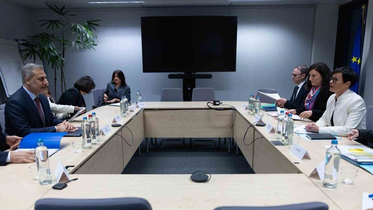 Dışişleri Bakanı Fidan, Belçika’da NATO Toplantısına Katıldı