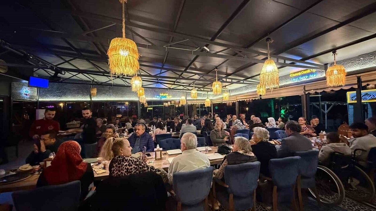 Diyaliz Hastalarına Moral ve Destek Yemeği