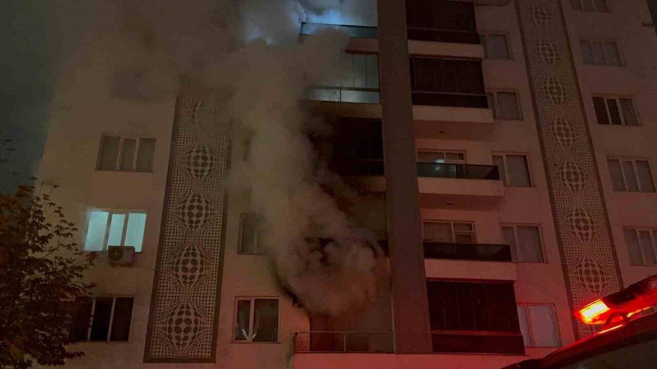 Diyarbakır'da Aile Tartışması Sonrası Ev Yangını