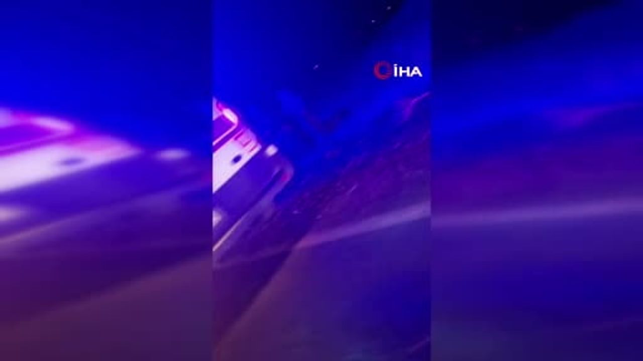 Diyarbakır'da İnşaat İşçilerini Taşıyan Minibüs Devrildi