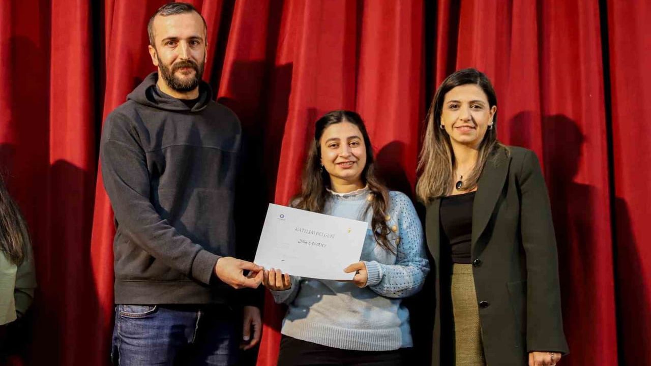 Diyarbakır'da Kadınlar İçin Dijital Eğitim Programı Nihayetlendi