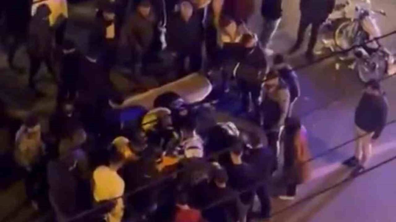 Diyarbakır'da Motosiklet Kazası Anbean Kameraya Yansıdı