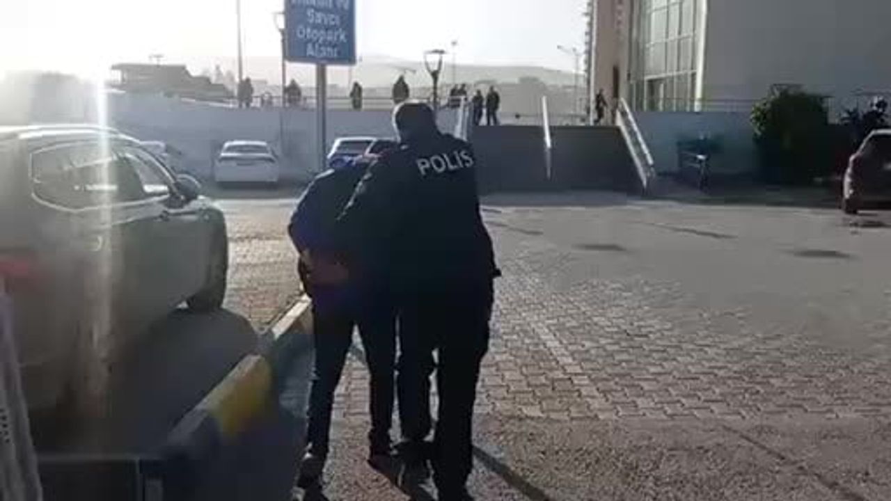 Dolandırıcılık Skandalı: Ev Sahibi Olma Vaadiyle Tuzağa Düşürülen Vatandaşlar İsyanda