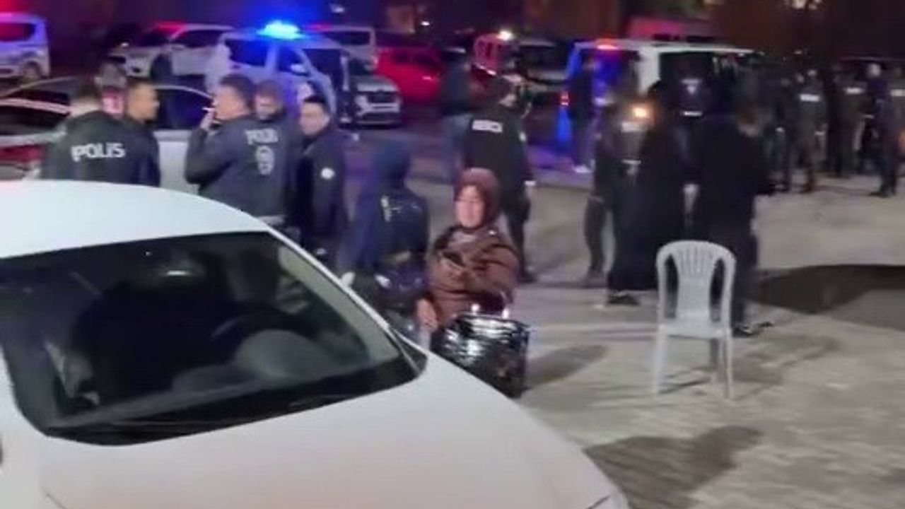 Düğün Töreninde Kavga: 3 Kişi Yaralandı