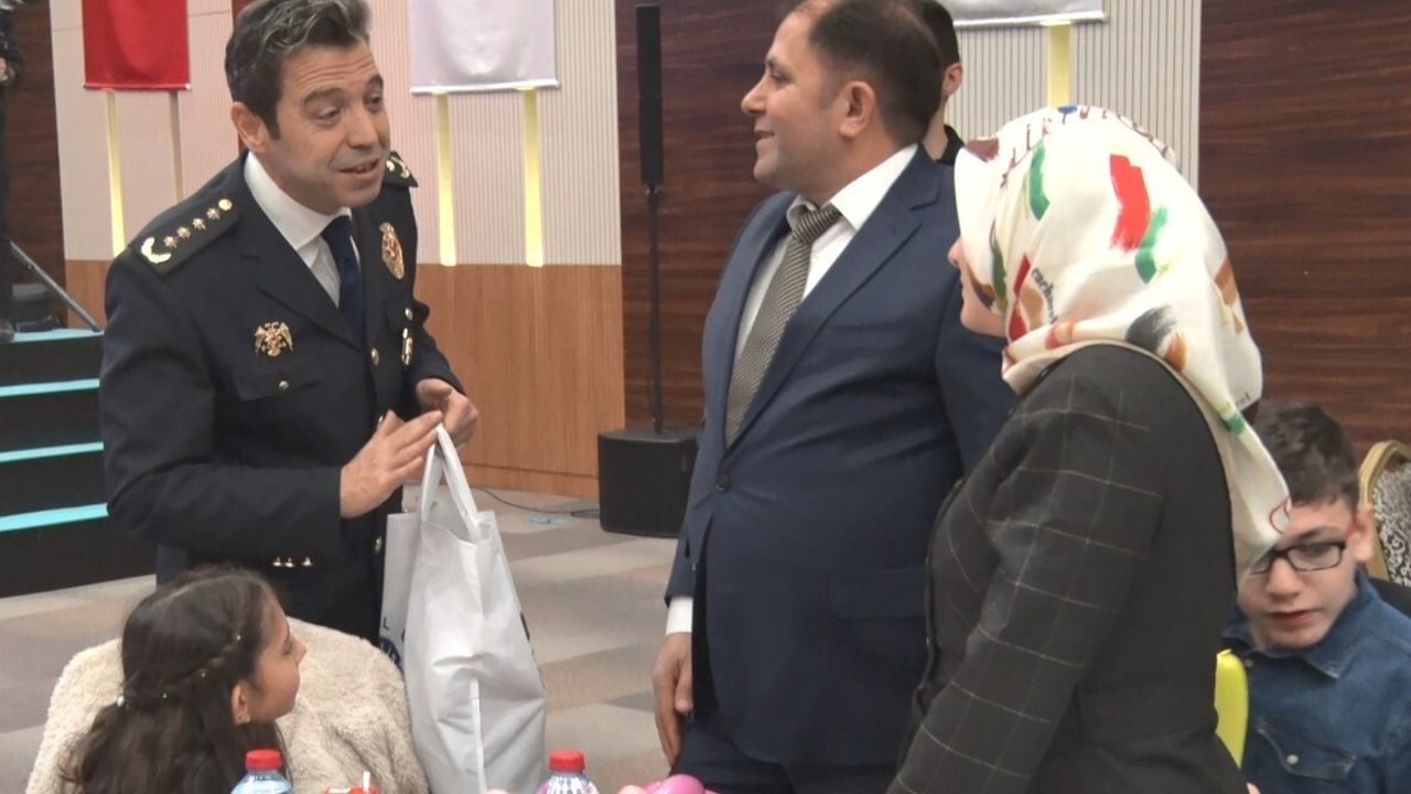 Dünya Engelliler Günü'nde EGM'den Özel Etkinlik