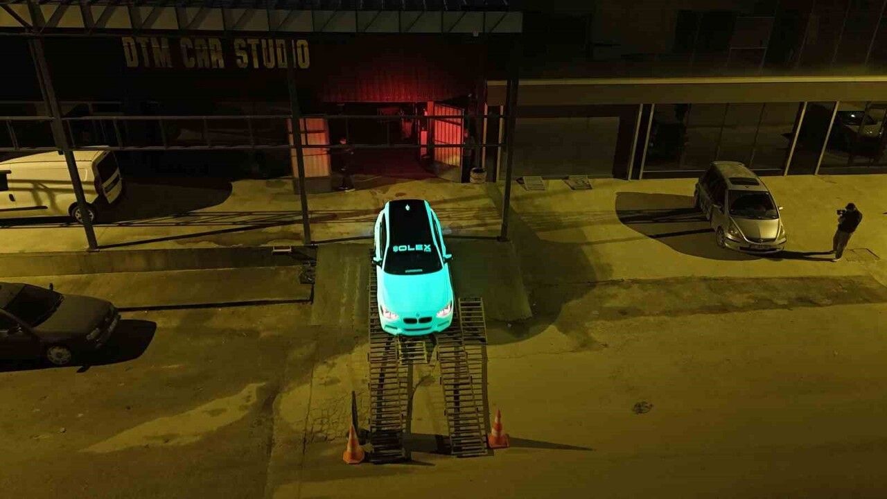 Dünya Genelinde Eşine Az Rastlanan Parlayan Araç