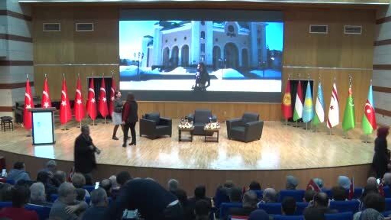 Dünya Türk Dili Ailesi Günü Paneli Ankara'da Gerçekleşti