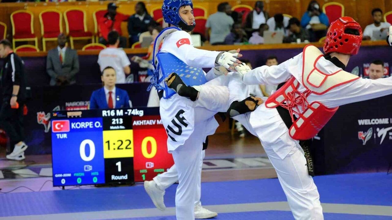 Dünya Ümitler Taekwondo Şampiyonası'nda İki Gümüş Madalya