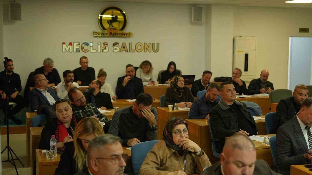 Düzce Belediye Meclisi 2025 Yılının Son Toplantısını Gerçekleştirdi