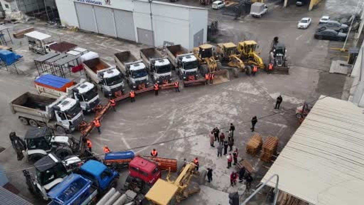 Düzce Belediyesi Karla Mücadele İçin Hazırlıklarını Tamamladı