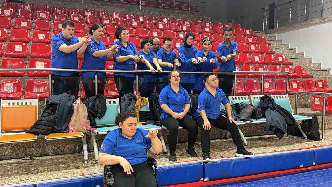 Düzce Belediyesi Spor Akademisi'nden Özel Bireylere Anlamlı Etkinlik