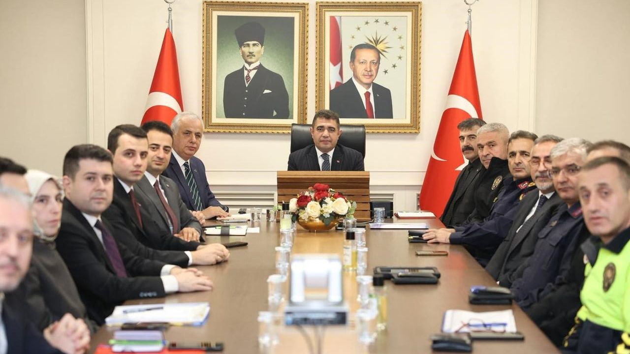 Düzce'de Yılbaşı Güvenlik Toplantısı