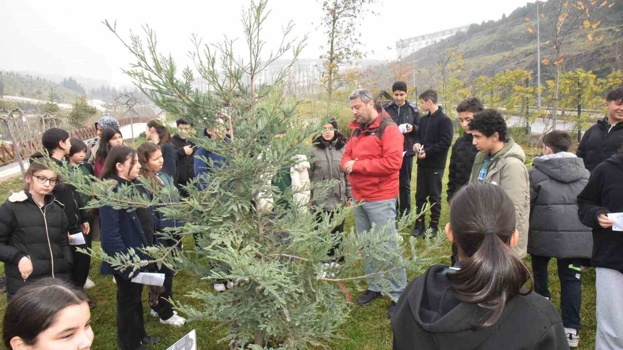 Düzce Öğrencileri Hayvan Müzesi'ni Keşfetti