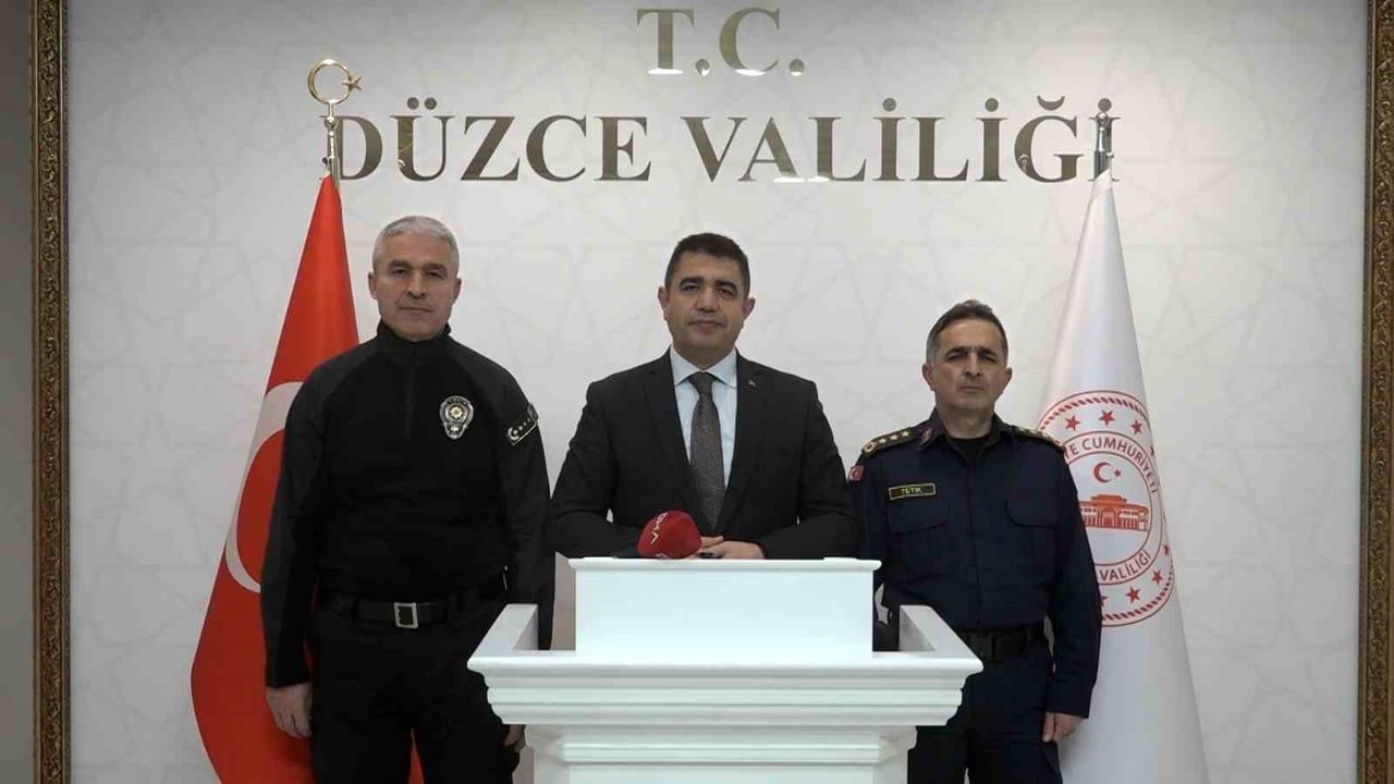 Düzce Valisi Aslan: Firari Suçlular Sokaklarda Yürümeyecek