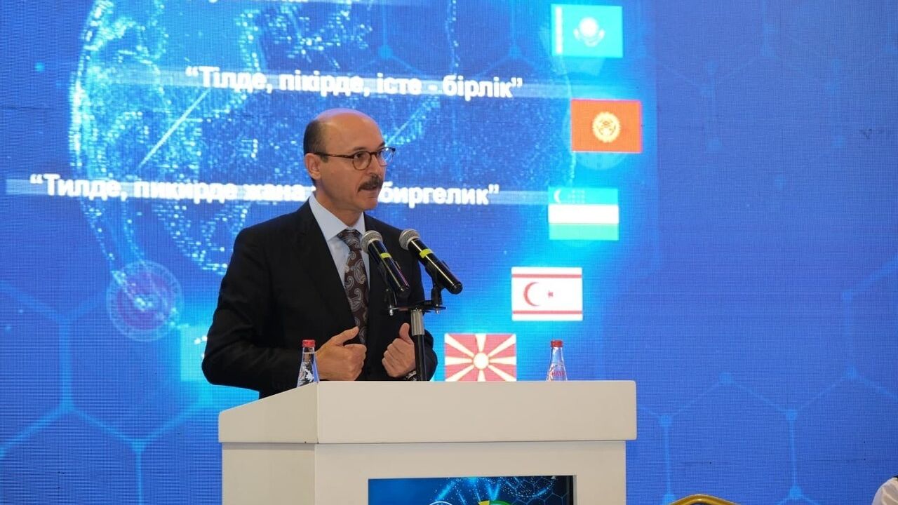 Eğitimde Saygı ve Bilim Vurgusu: Talip Geylan