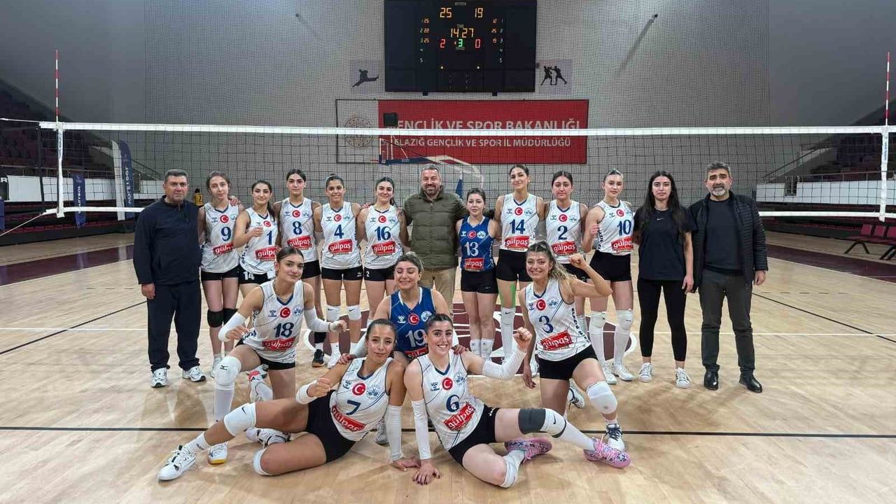 Elazığ Belediyespor Kadın Voleybol Takımı, Şampiyonluk Yolunda İlerliyor