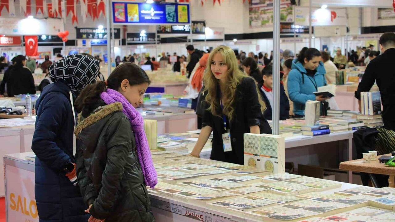 Elazığ'da 6. Kitap Fuarı Başarıyla Tamamlandı