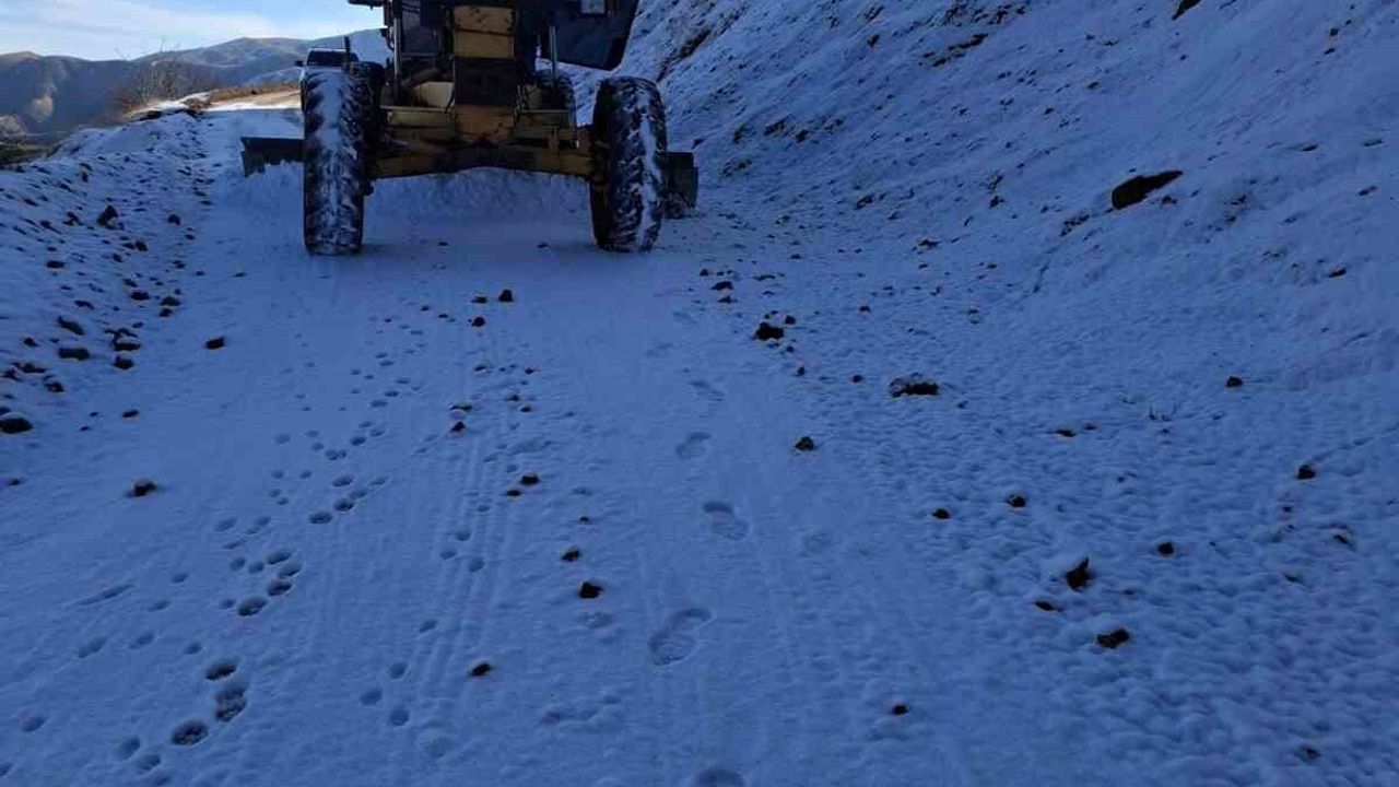Elazığ'da Karla Mücadele Sezonu Başladı
