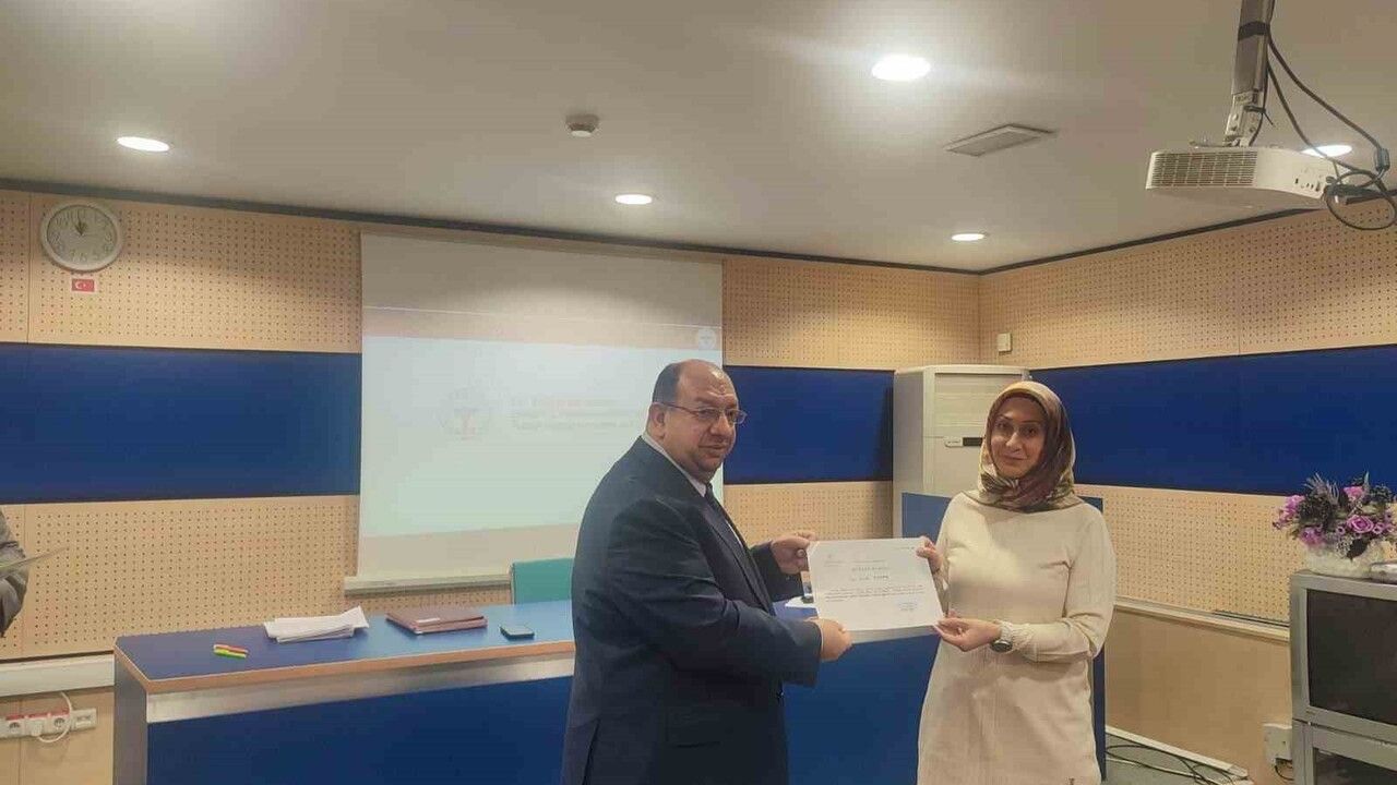 Elazığ'da Sağlıkçılara Eğitim Semineri Düzenlendi