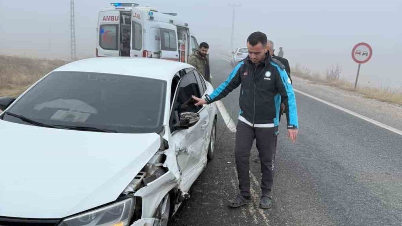 Elazığ'da Sis Nedeniyle Meydana Gelen Kaza: 1 Yaralı