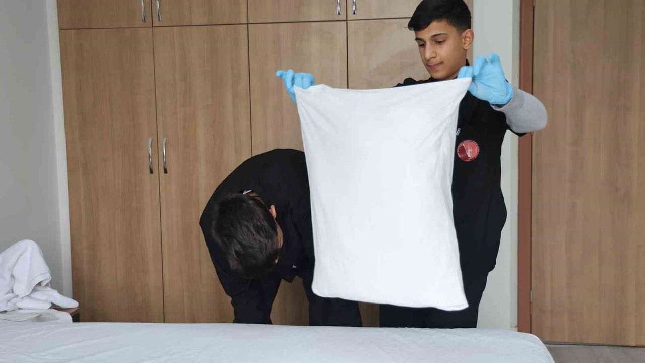 Elazığ'daki Mesleki Lise, 19 Milyon Lira Ciro Elde Etti