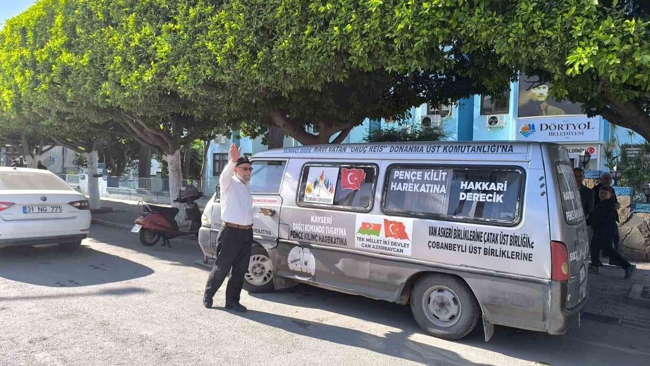 Elmacı Dede, Mandalinaları Mehmetçiğe Ulaştırmak İçin Yola Çıkıyor