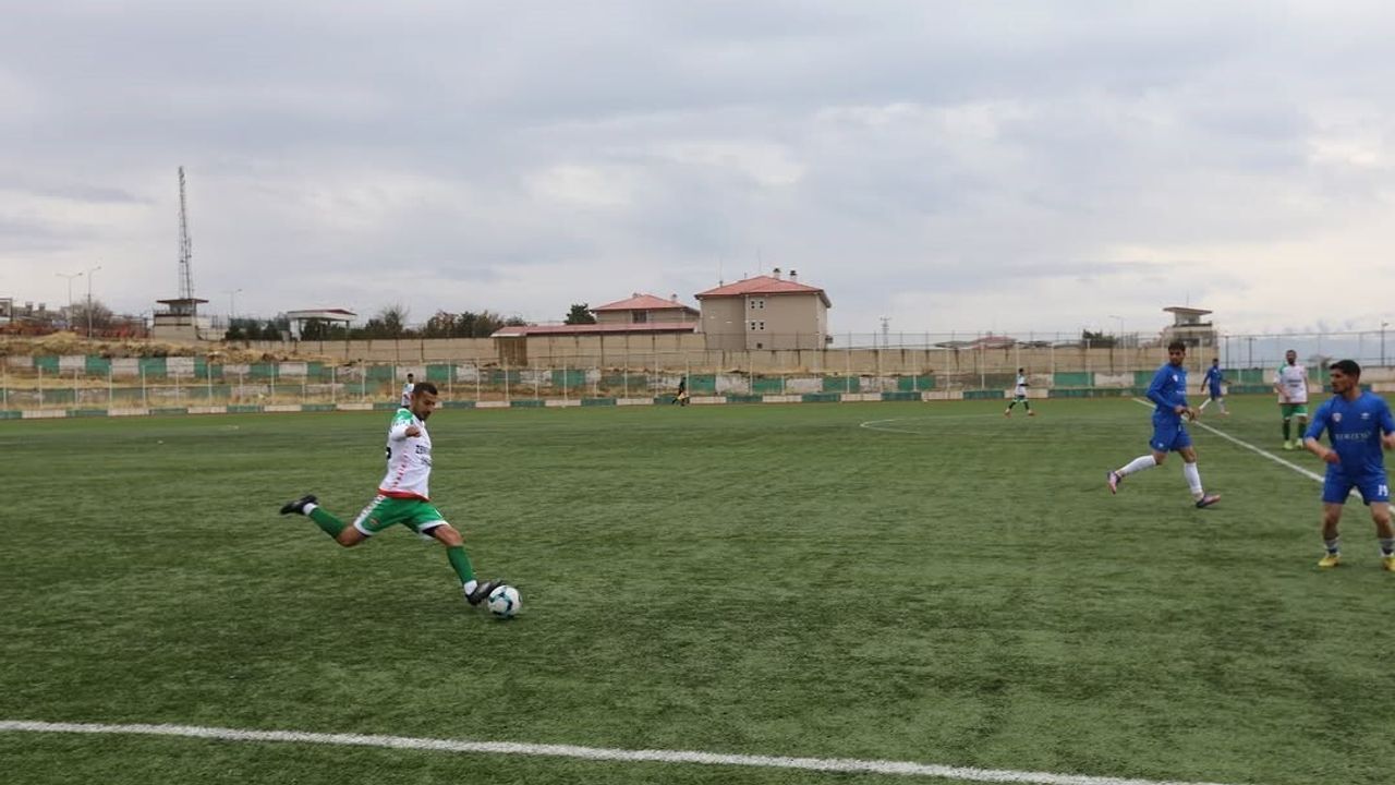 Erciş Örenespor, Çaldıranspor'u Farklı Geçti