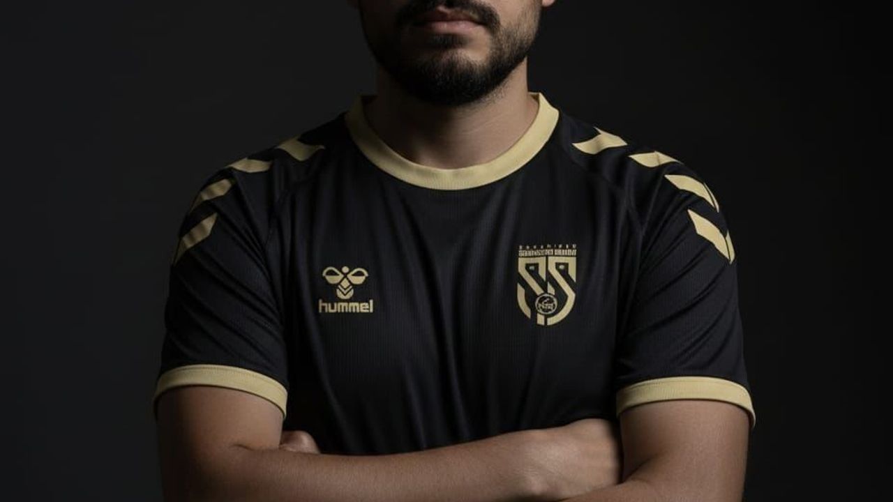 Eren Torbalı Kocasinan Şimşekspor'a Döndü