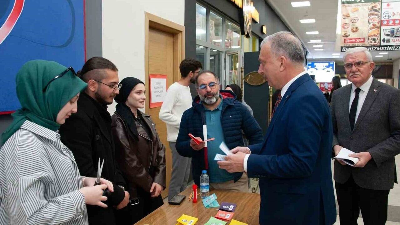 Erzincan Binali Yıldırım Üniversitesi'nde 'Farklılıklarımızla Biriz' Etkinliği Gerçekleştirildi