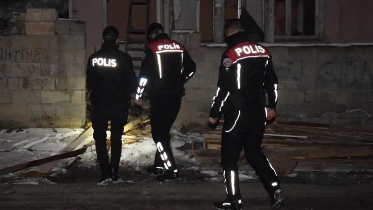 Erzincan'da 37 Suçlu Polis Operasyonuyla Yakalandı