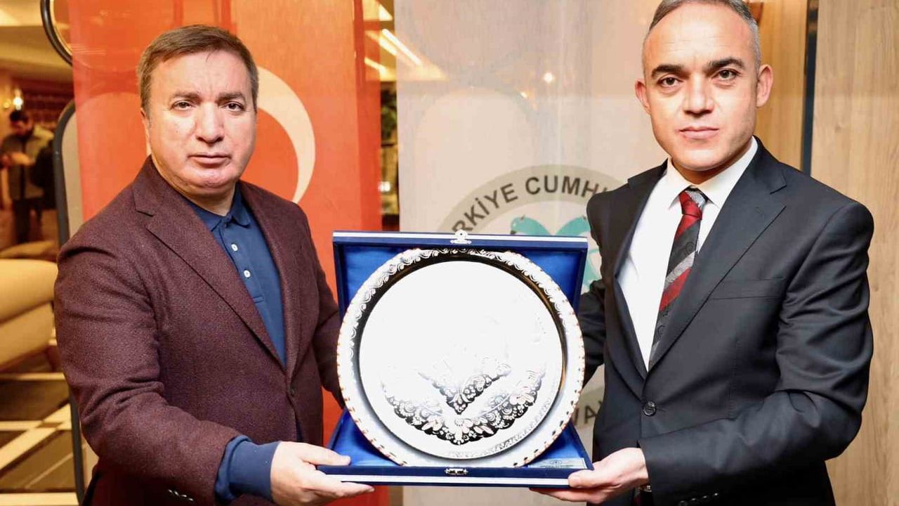 Erzincan İdare Mahkemesi Başkanı İlker Dolgun'a Veda Programı Düzenlendi