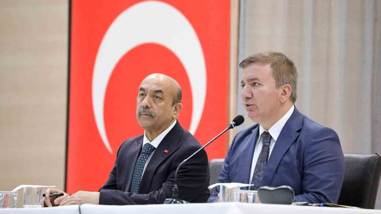 Erzincan Valisi Aydoğdu'dan Eğitimde İnsani Yaklaşım Vurgusu