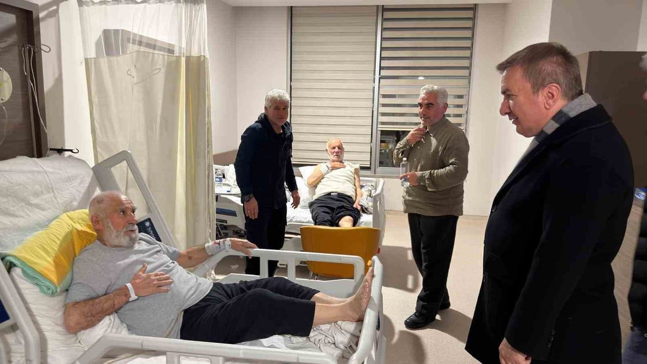 Erzincan Valisi Aydoğdu, Eğitim ve Araştırma Hastanesi'ni Ziyaret Etti