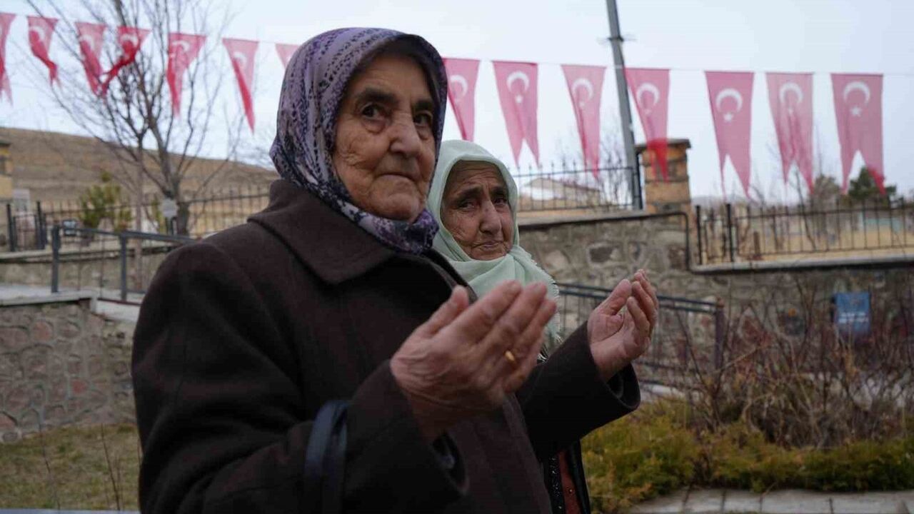 Erzurum’da 59 Yılın Acısı: 65 Şehidin Anma Töreni