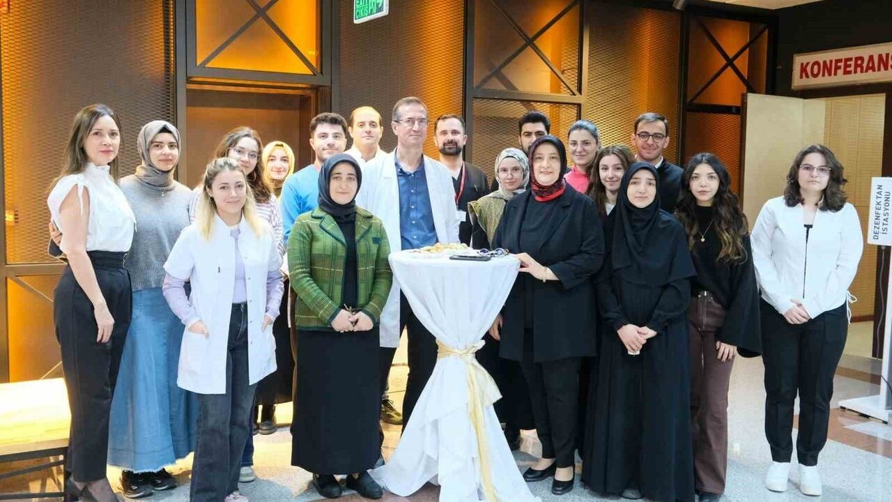 Erzurum'da HIV/AIDS Farkındalık Toplantısı Düzenlendi