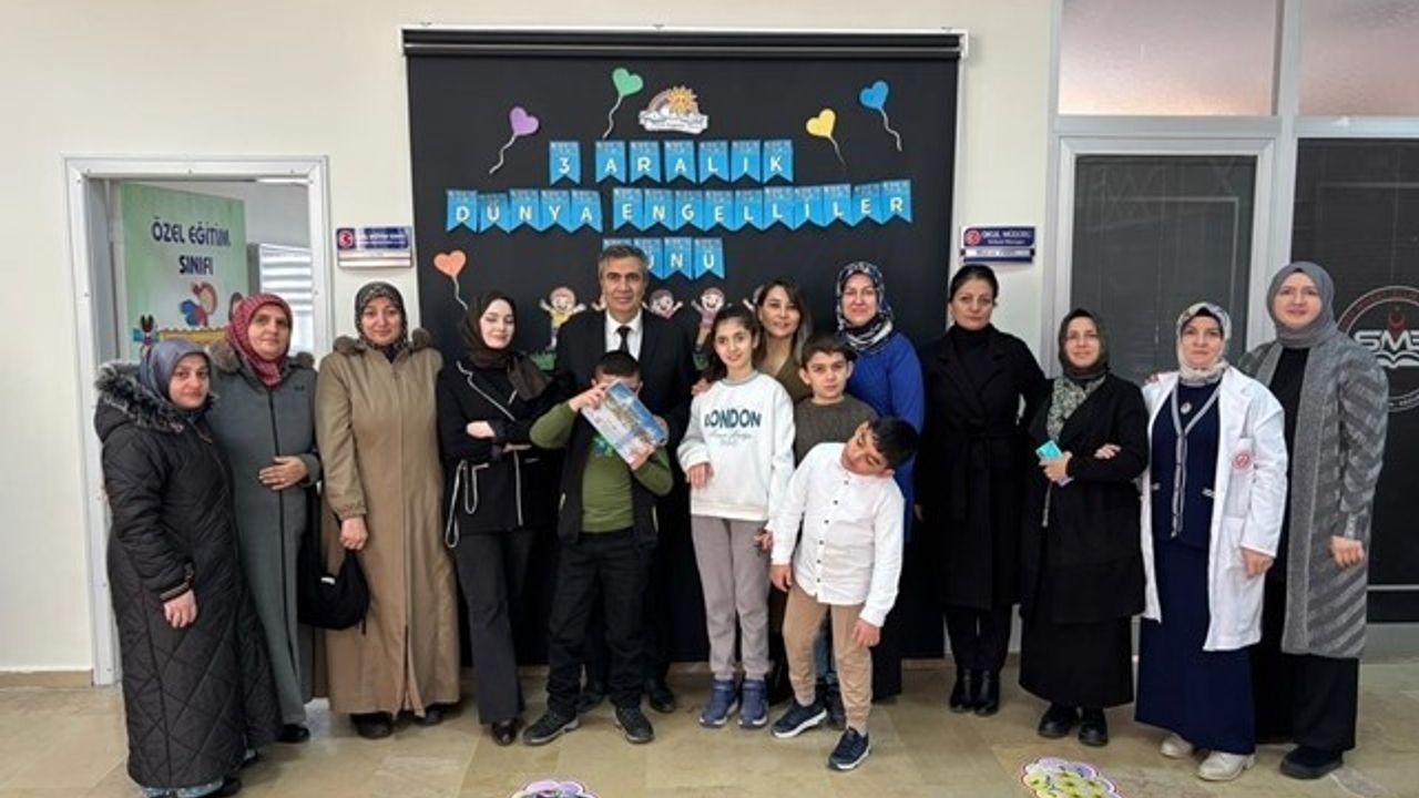 Erzurum'da Özel Öğrencilerden Duygulandıran Sergi