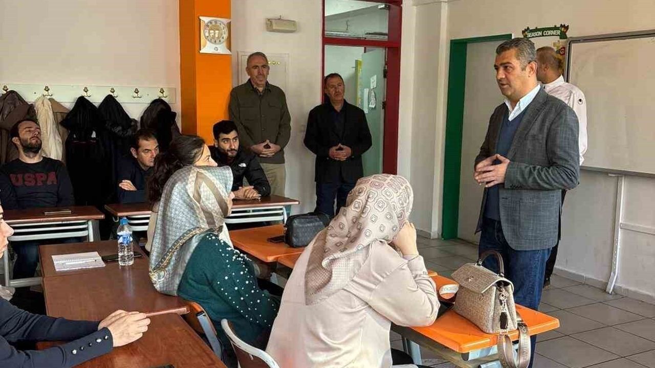 Erzurum'da Türkiye Yüzyılı Maarif Modeli Çalıştayı Düzenlendi