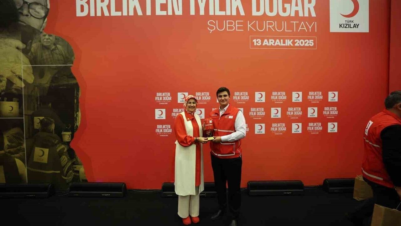 Erzurum Kızılay Şubesi Üç Ödül Kazandı