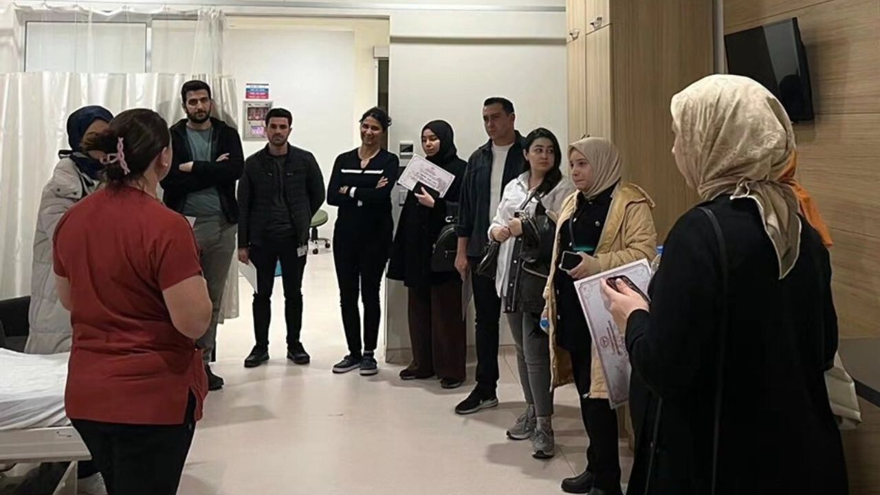 Erzurum Şehir Hastanesi Gebe Okulu Yeni Mezunlarını Ağırladı