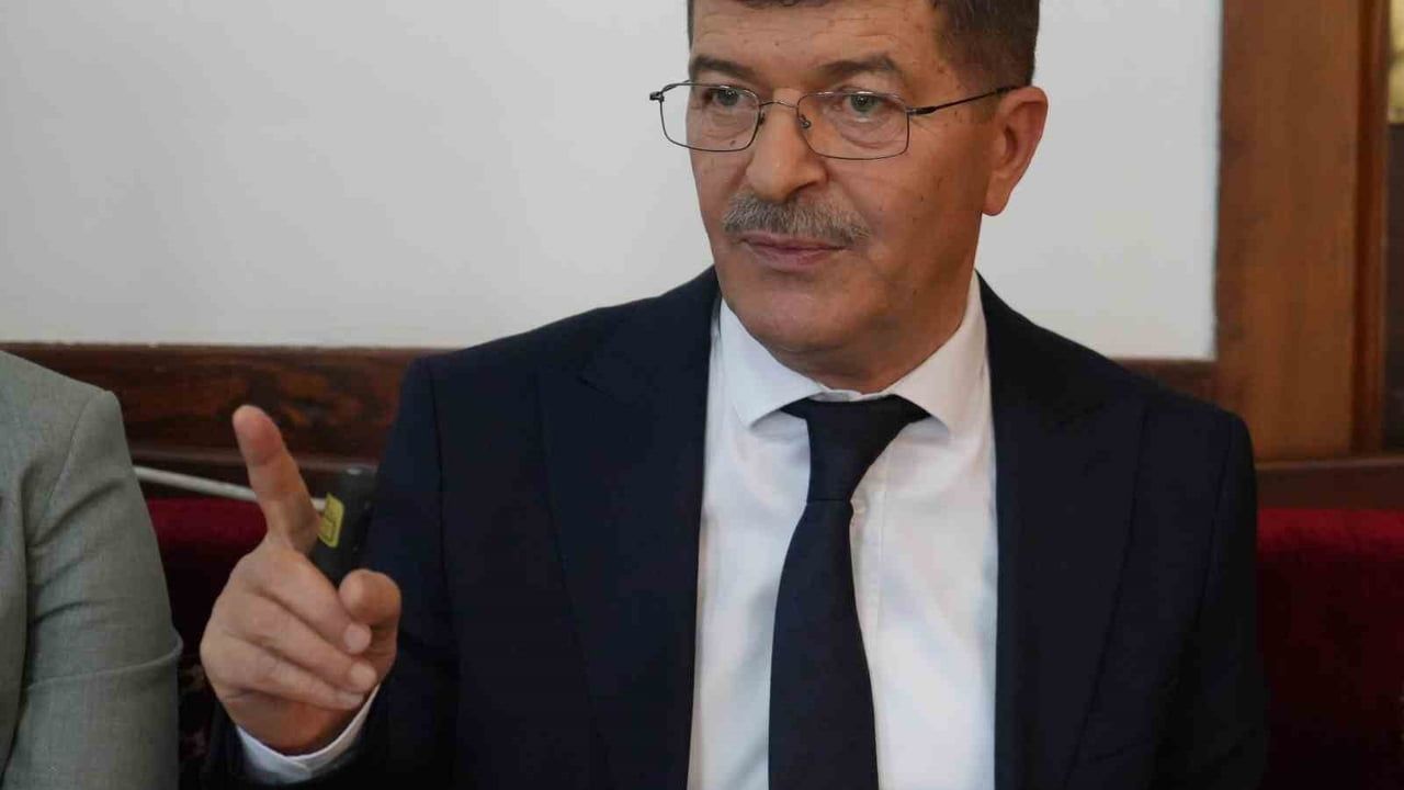 Eşcinsel Evlilikler Aile Yapısını Tehdit Ediyor