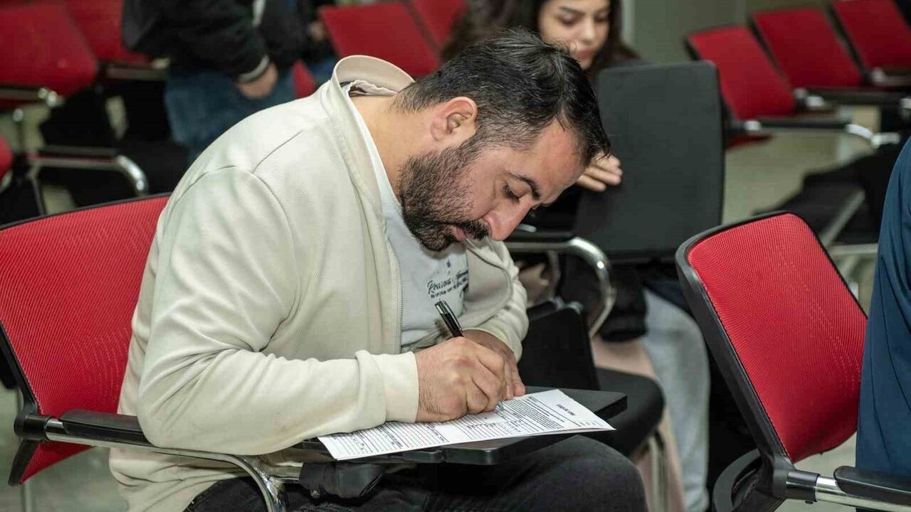 Esenyurt'ta Engelleri Aşan İstihdam Fırsatları