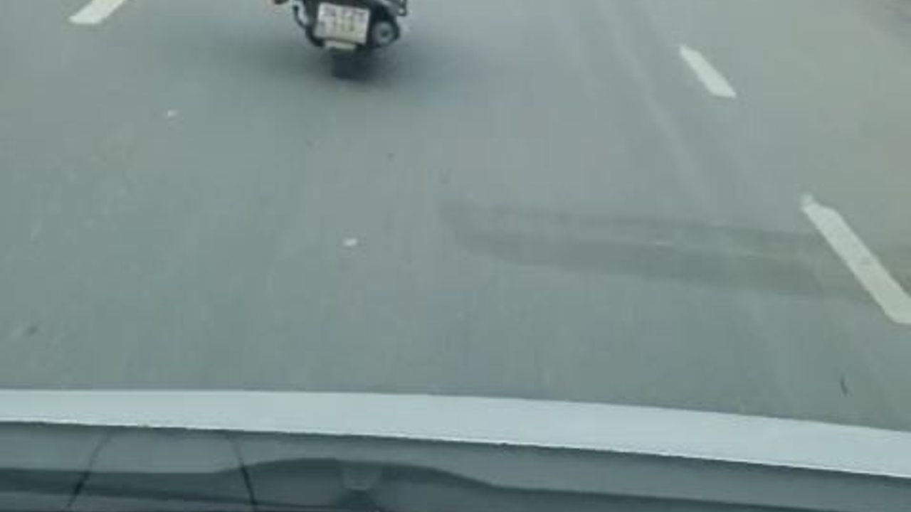 Esenyurt'taki Tehlikeli Motosiklet İfadesi