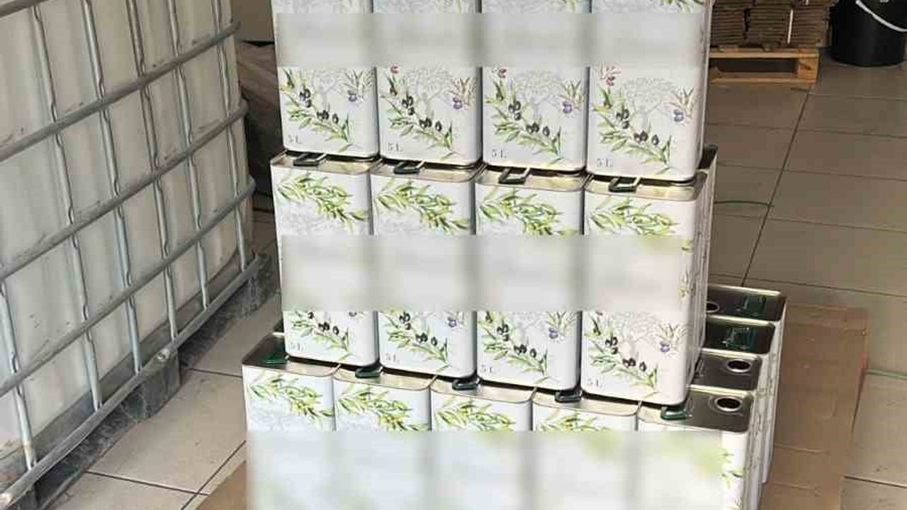 Esenyurt ve Beylikdüzü'nde 3 Bin Litre Kaçak Alkol Ele Geçirildi