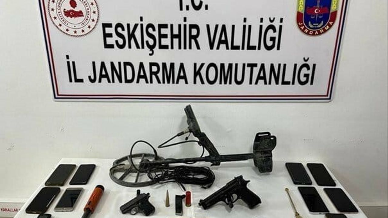 Eskişehir'de Jandarmadan Tarihi Eser Operasyonu