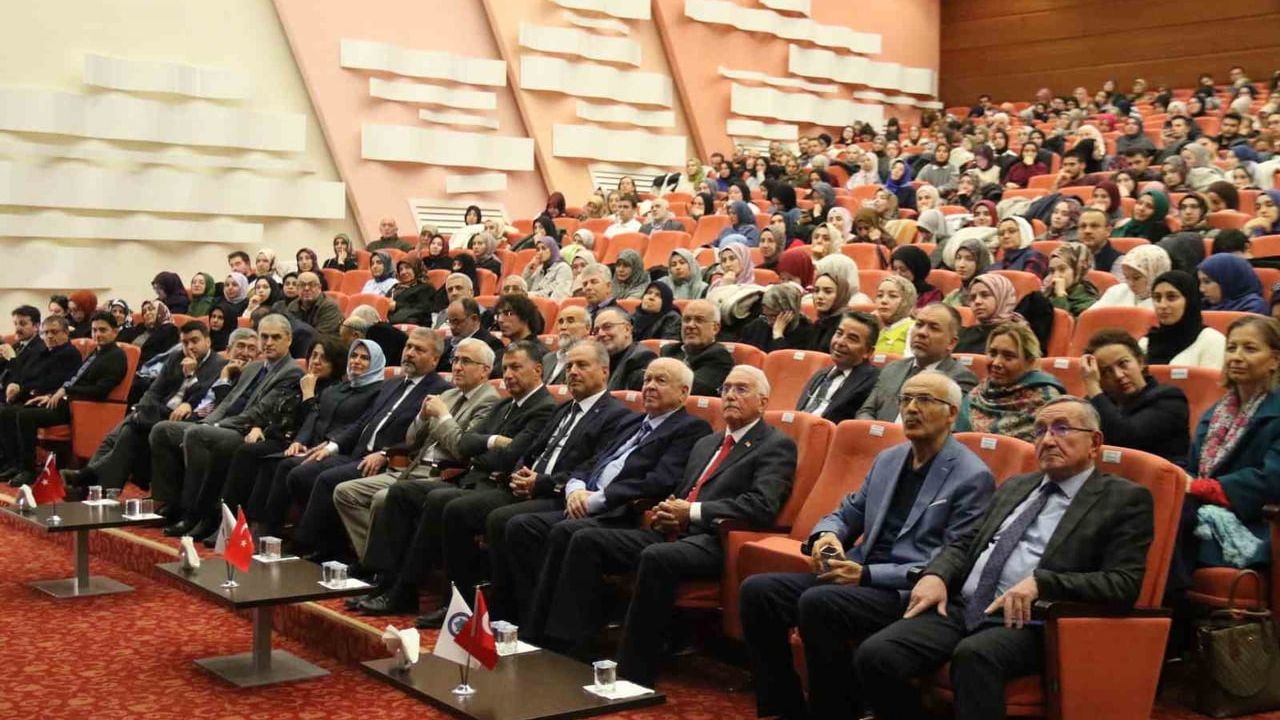 ESOGÜ İlahiyat Fakültesi'nin 30. Kuruluş Yıldönümü Etkinliği