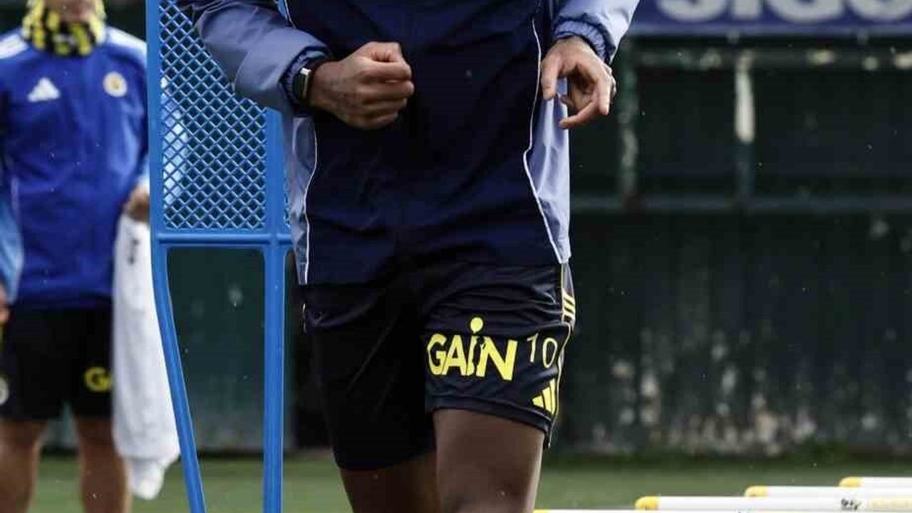Fenerbahçe, Konyaspor Maçına Hazırlanıyor