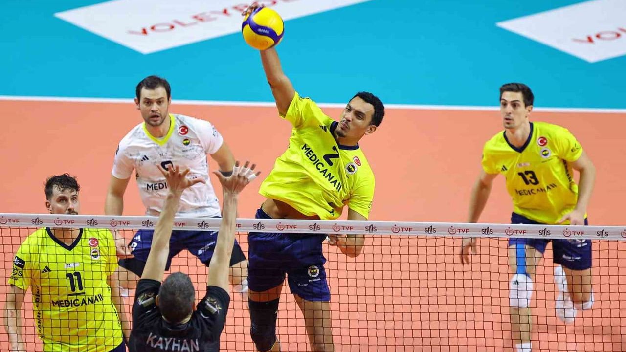 Fenerbahçe Medicana, Gebze Belediyesi'ni 3-1 Yenerek 8. Galibiyetini Aldı