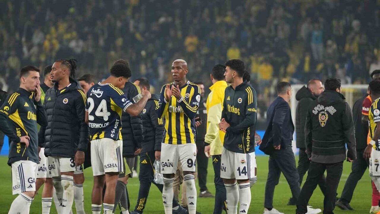 Fenerbahçe’nin Derbi Beraberliği Galibiyet Serisini Sona Erdirdi