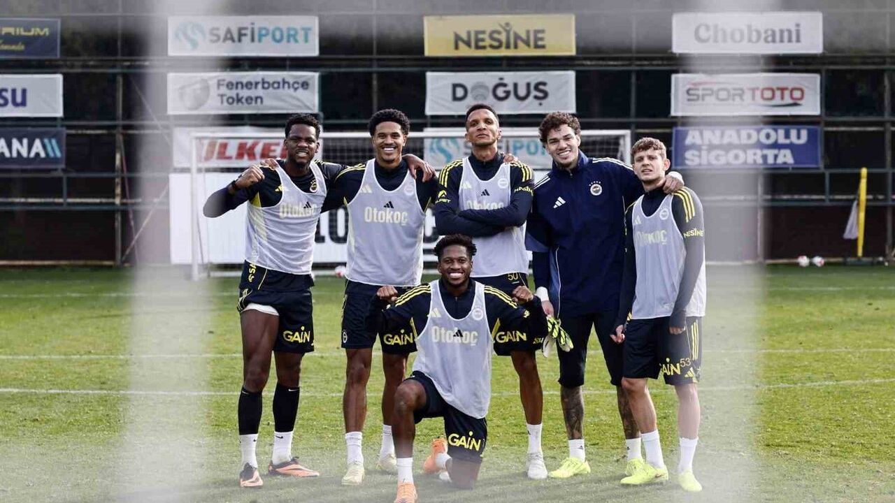 Fenerbahçe, RAMS Başakşehir Maçına Hazır