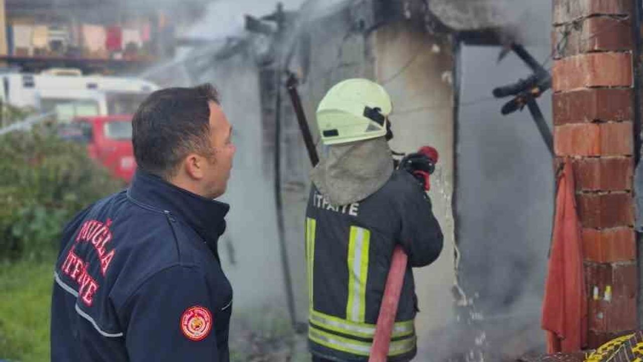 Fethiye’de 92 Yaşındaki Kadın Yangında Hayatını Kaybetti